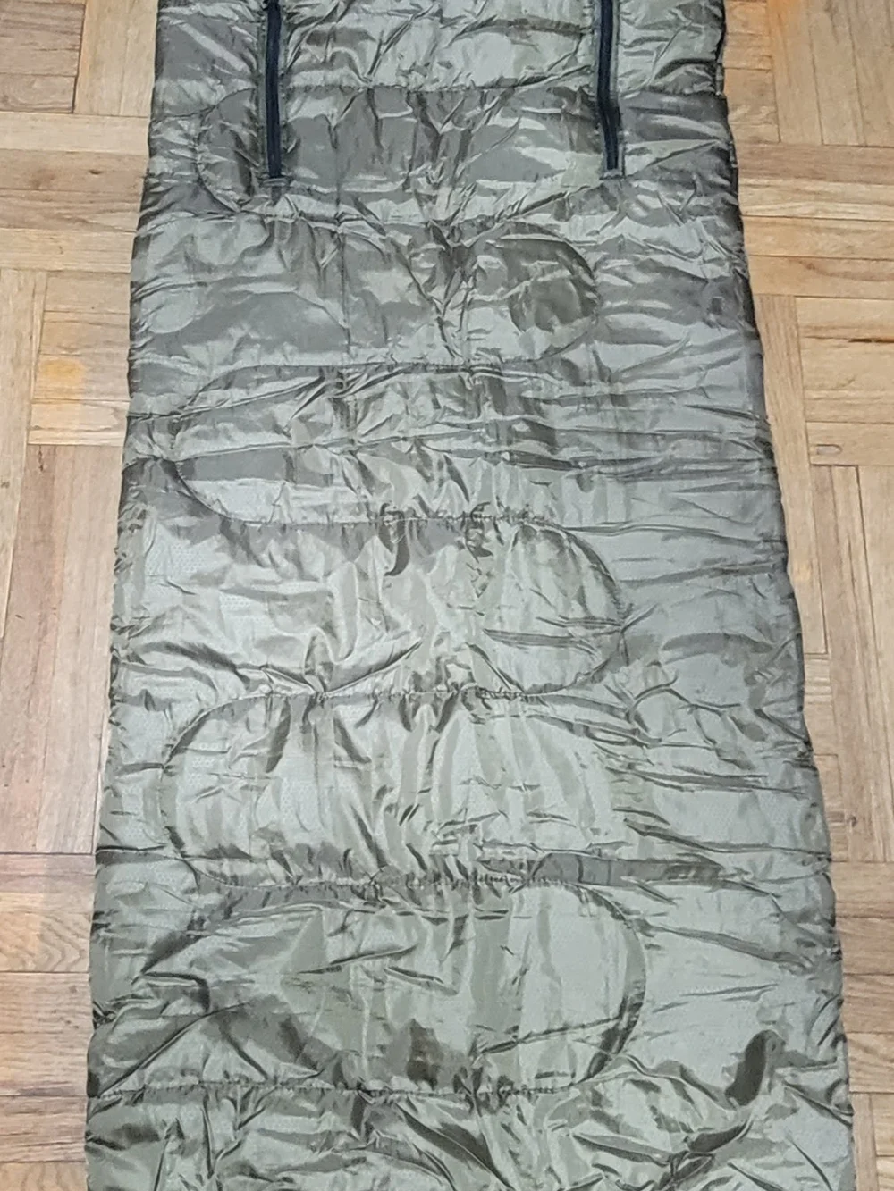 Poedpore Olive Green Plaid Lined Sleeping Bag Blanket